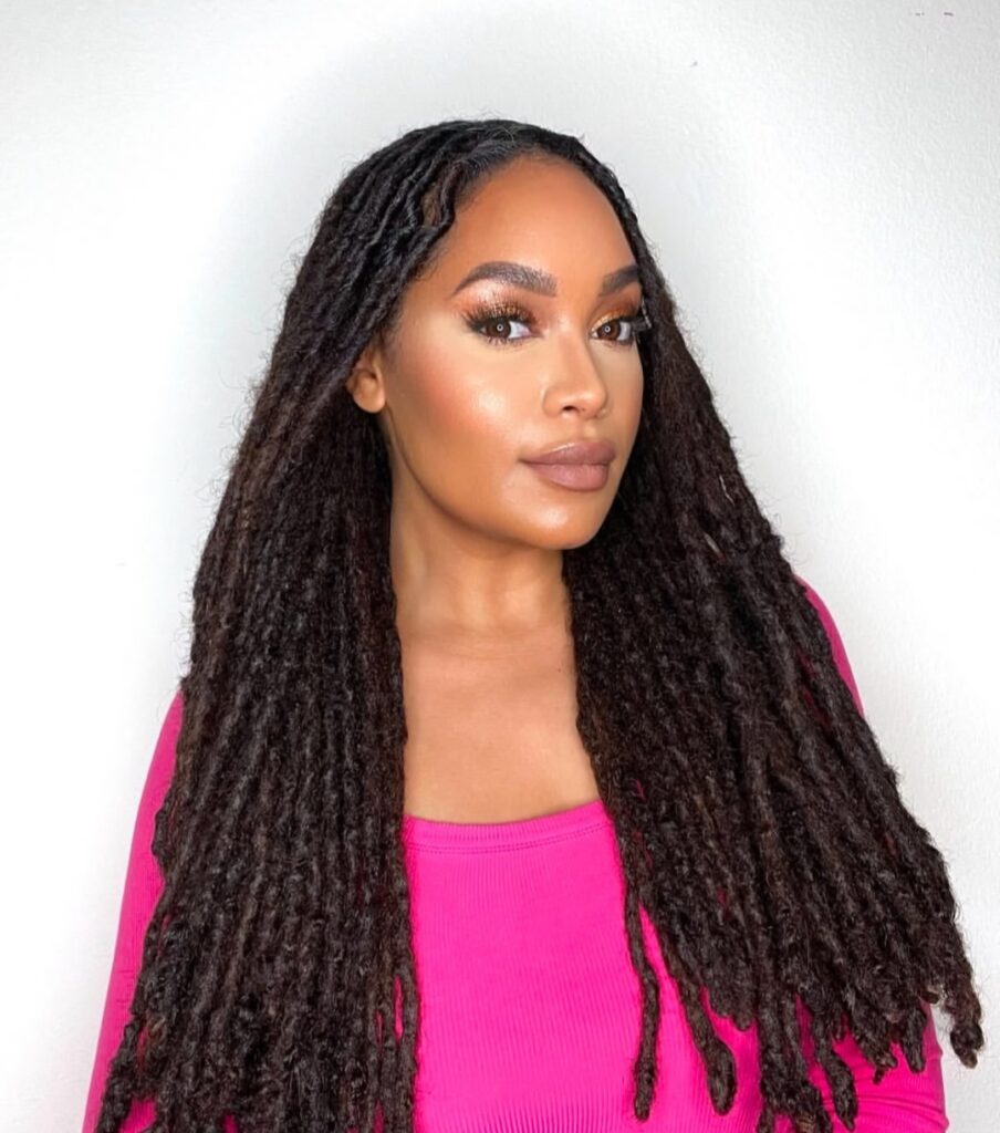 Woman on crochet locs