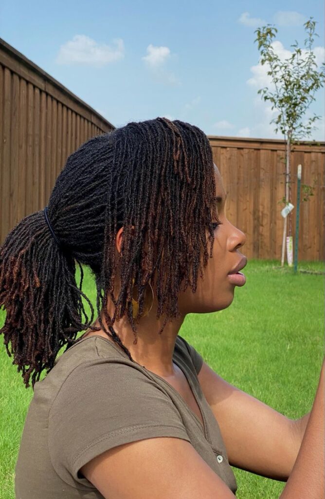 low pontail microlocs