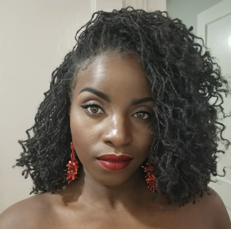 Bob sisterlocks with soft curls