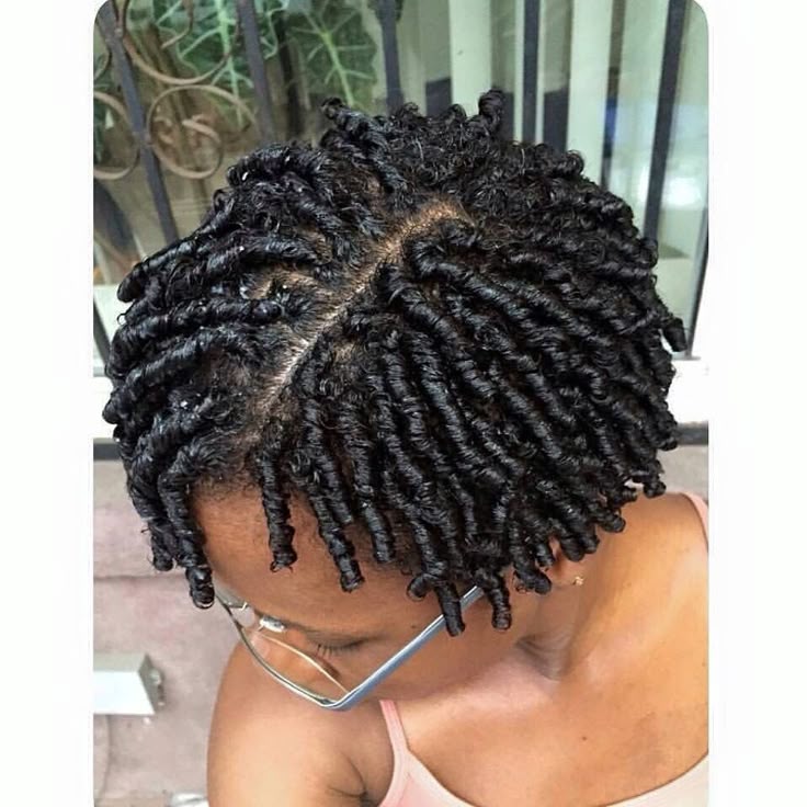 Finger coils on a lady