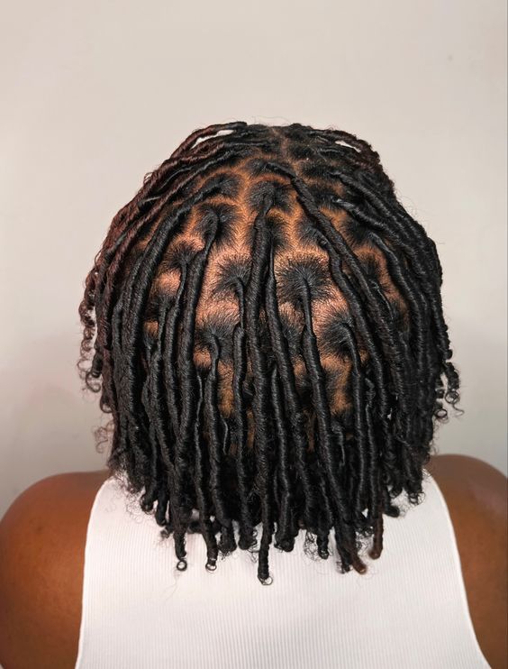 Neat freeform starter comb coils