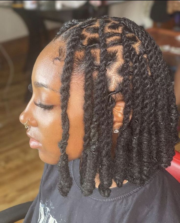 Loose two strand twist on locs