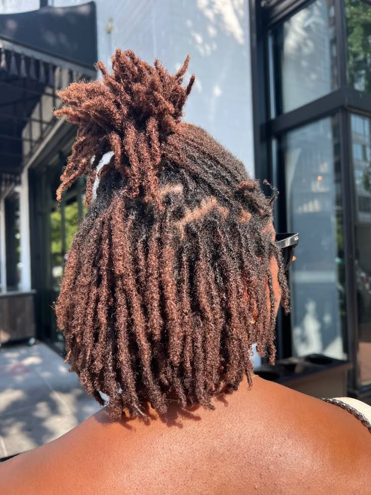 Budding locs
