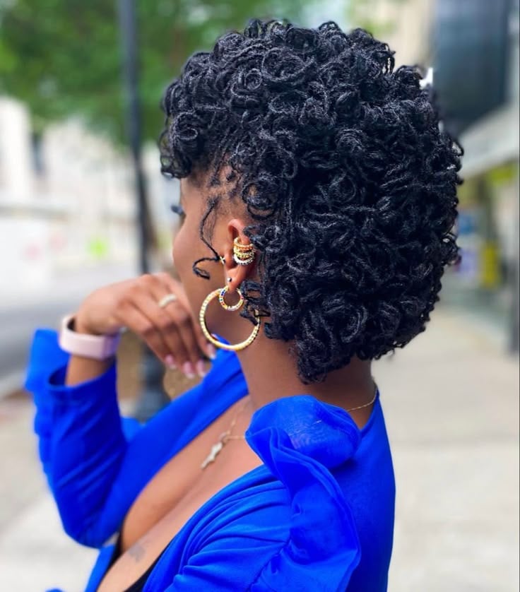 Curly locs glam