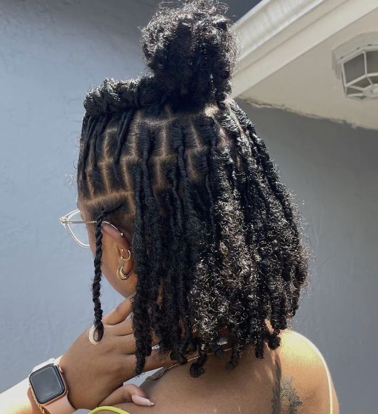 black retwisted ocs
