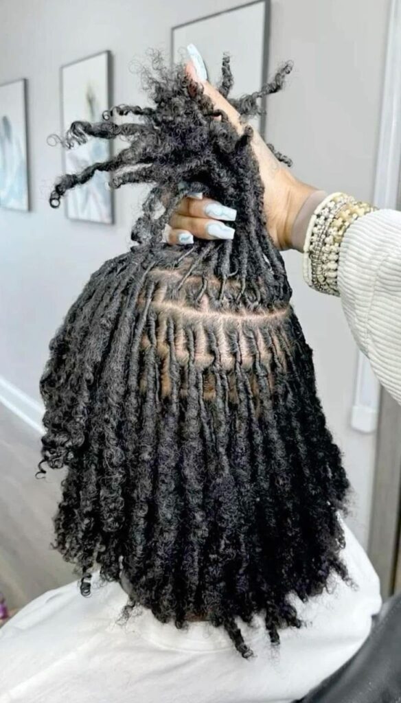 A NEWLY RETWISTED LOCS
