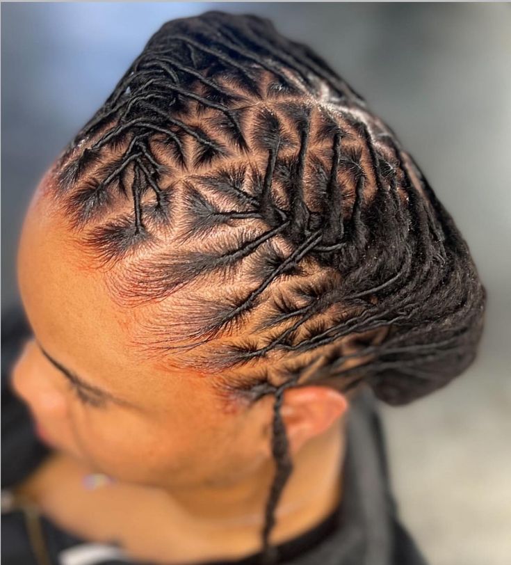Barrel Twist Crown