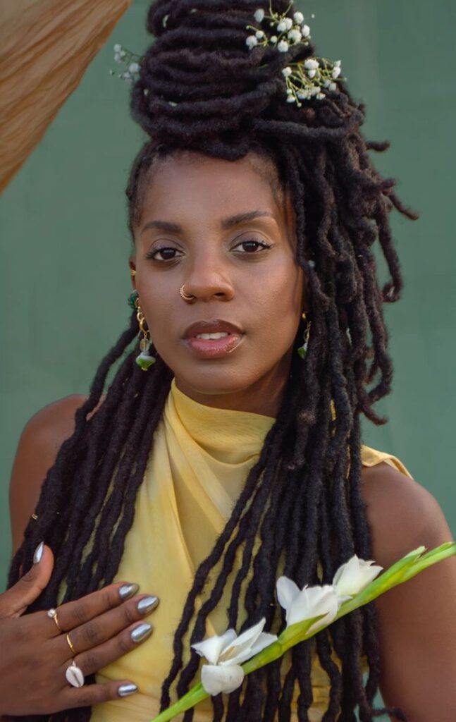 Crystal Crown Loc Style