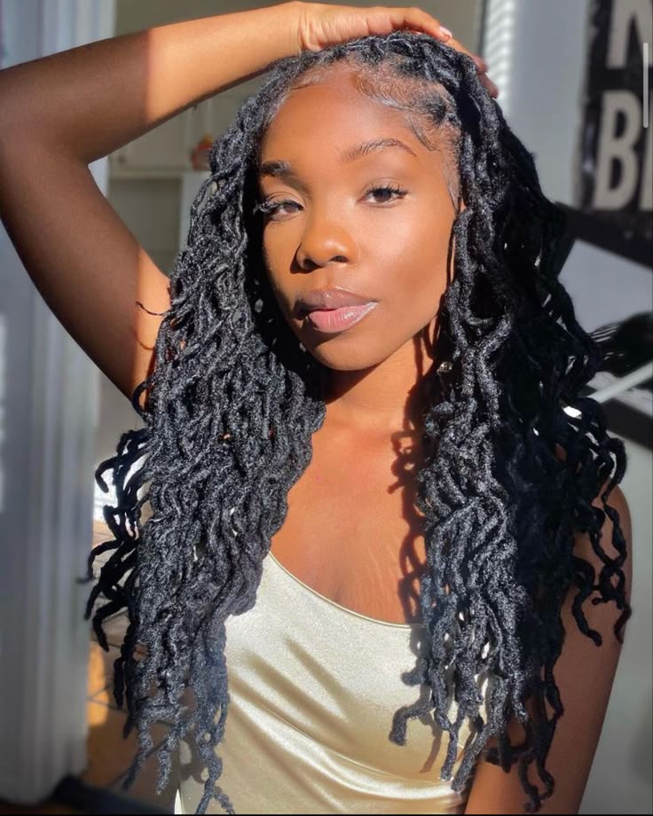 Loose Bridal Loc Waves