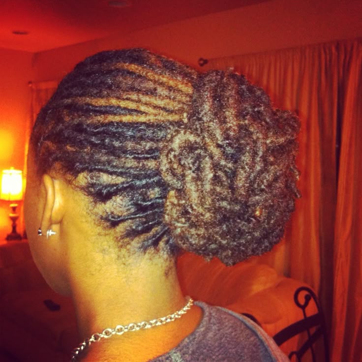 Low Twisted Ponytail