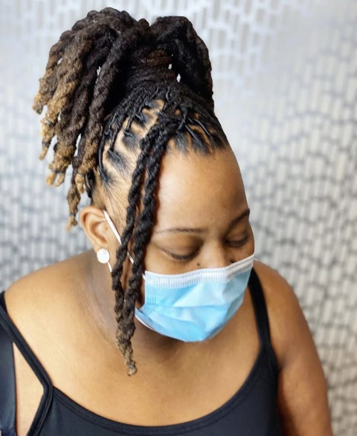 Rope Twist Ponytail