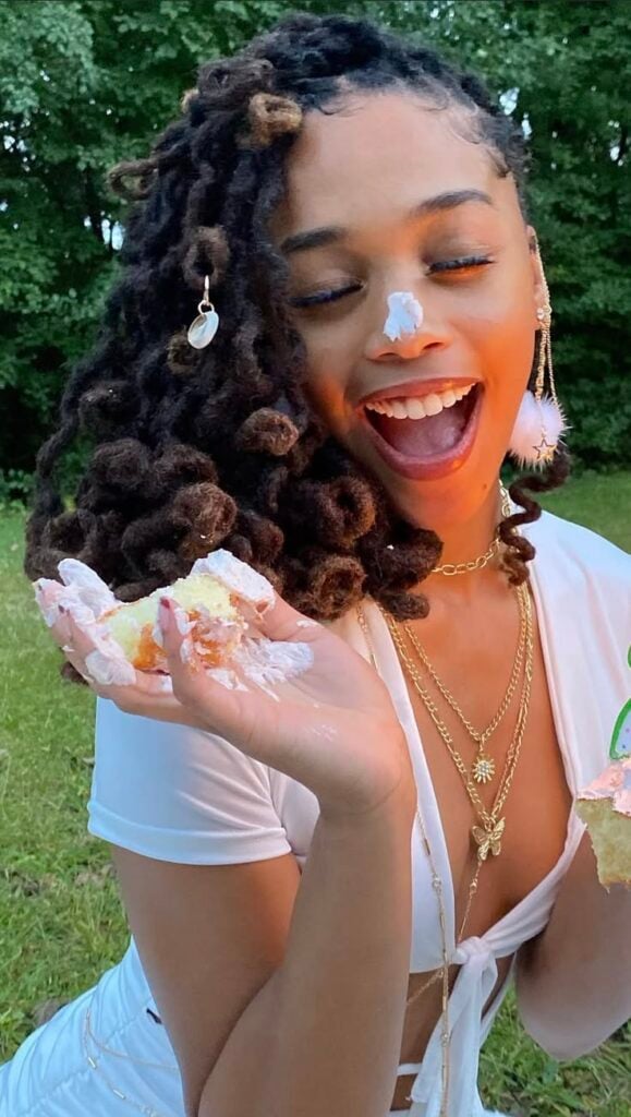 Soft Romantic Loc Waves