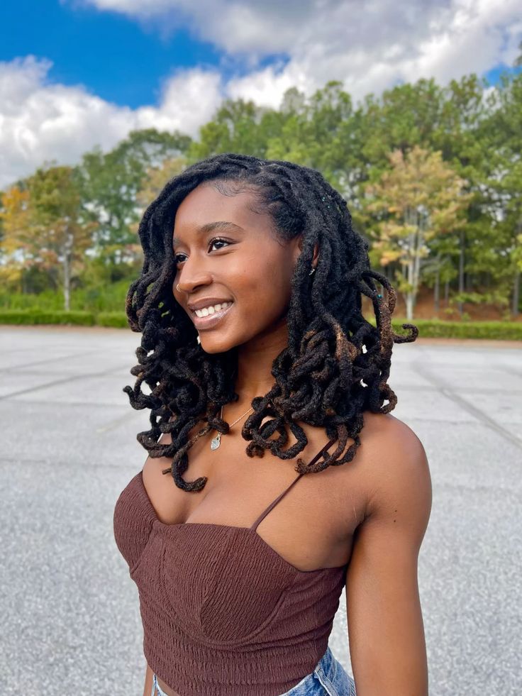 curled locs