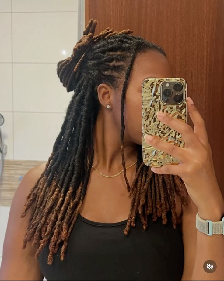 Healthy Locs Retain Moisture