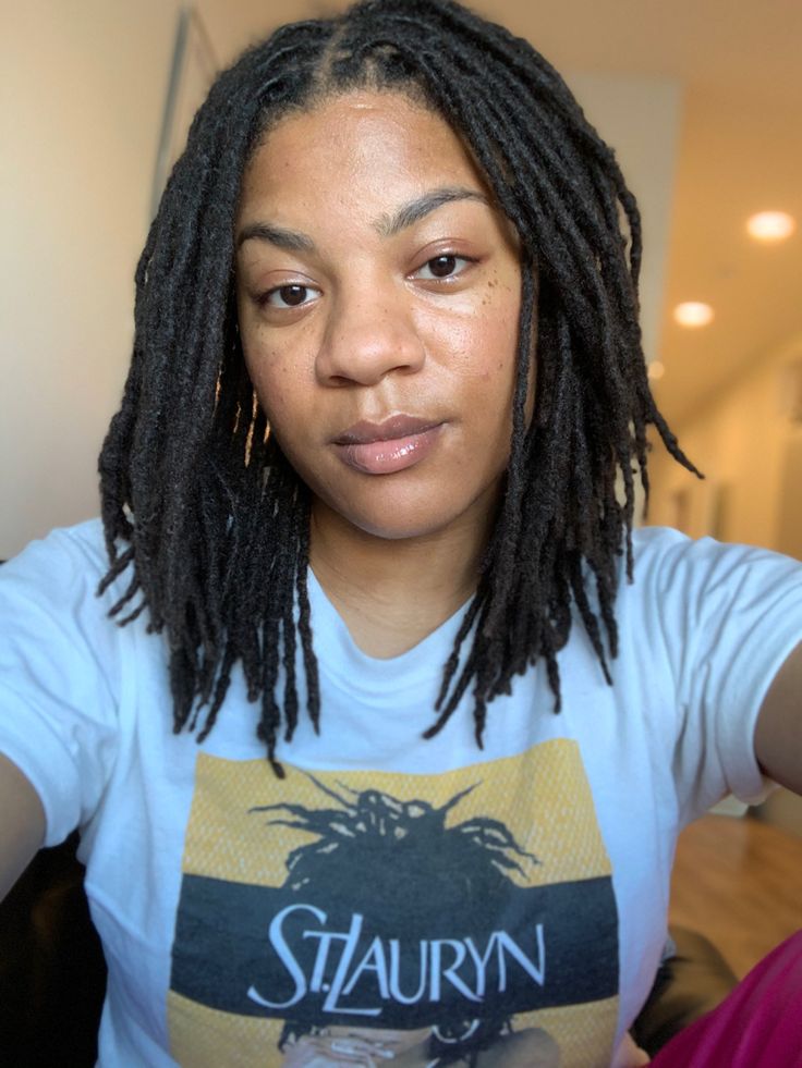 medium trimmed locs