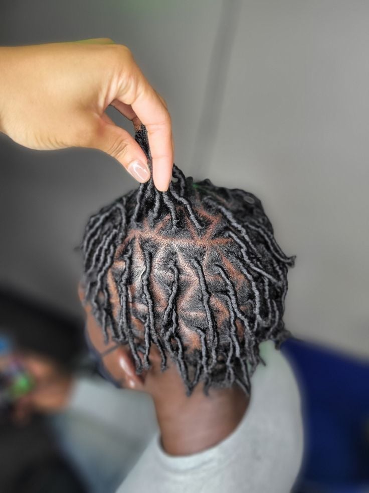 Find a Loctician Who Understands Your Hair