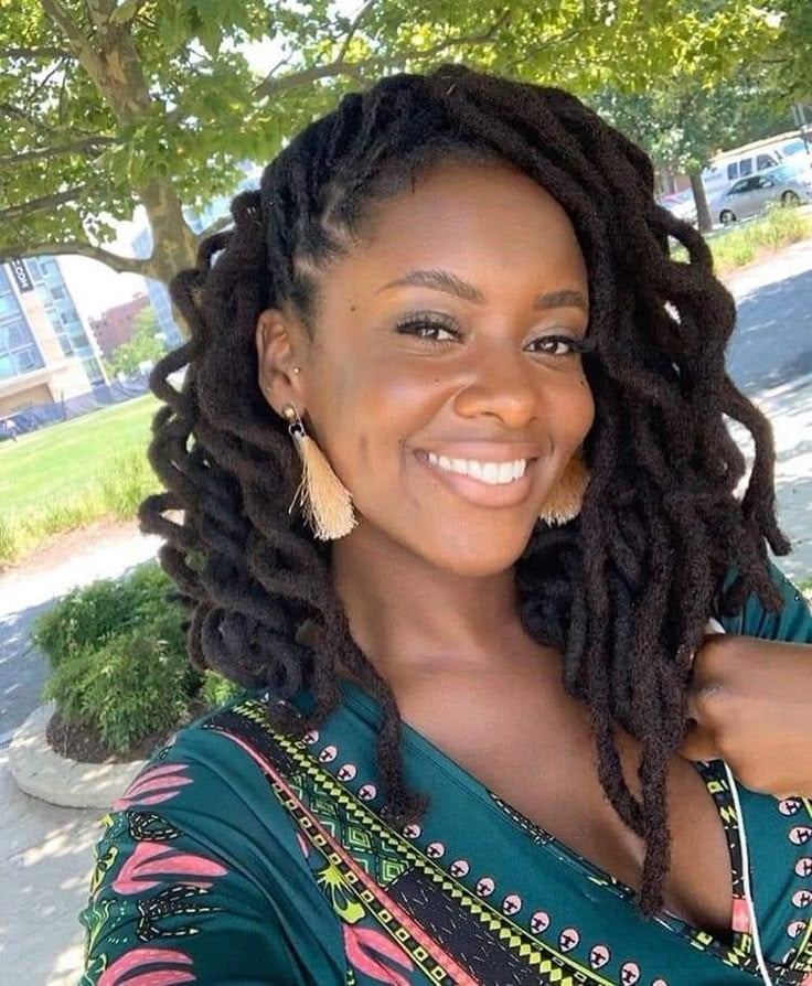 curled locs