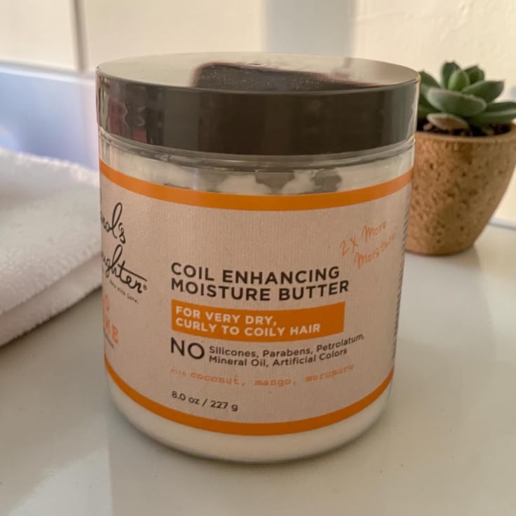 A Lightweight Scalp Moisturizer