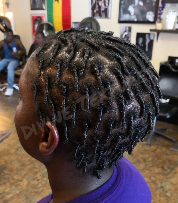 Starter Locs With a Curly, Textured Finish