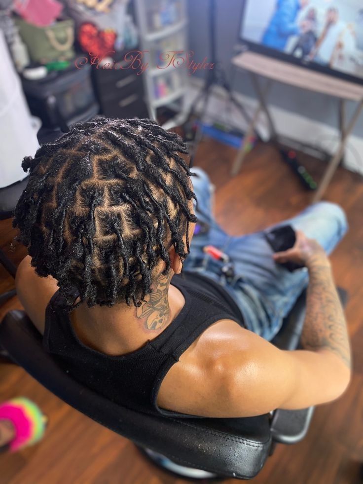Starter Locs With a Natural Back Taper